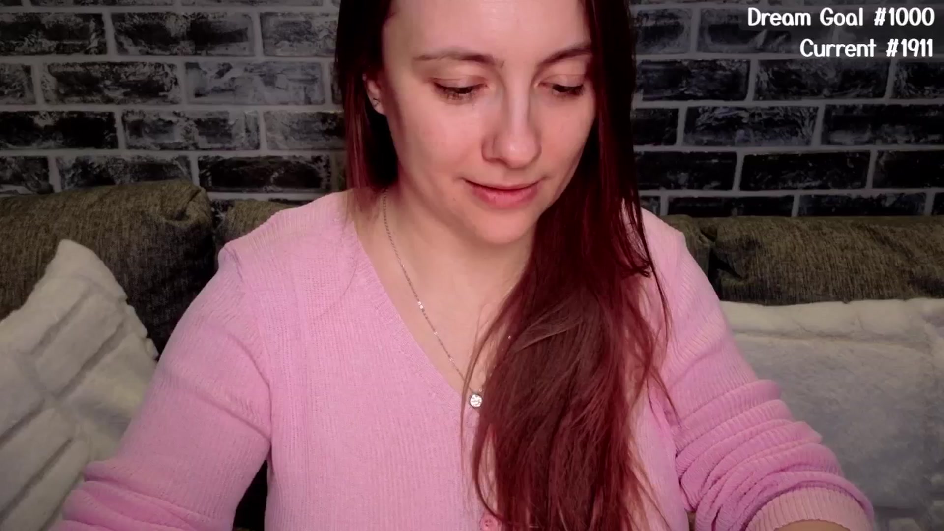 Gallery image thumbnail from QueenOfTease_'s myfreecams stream on, 04/15/2025, 16:59 image 16 of 20