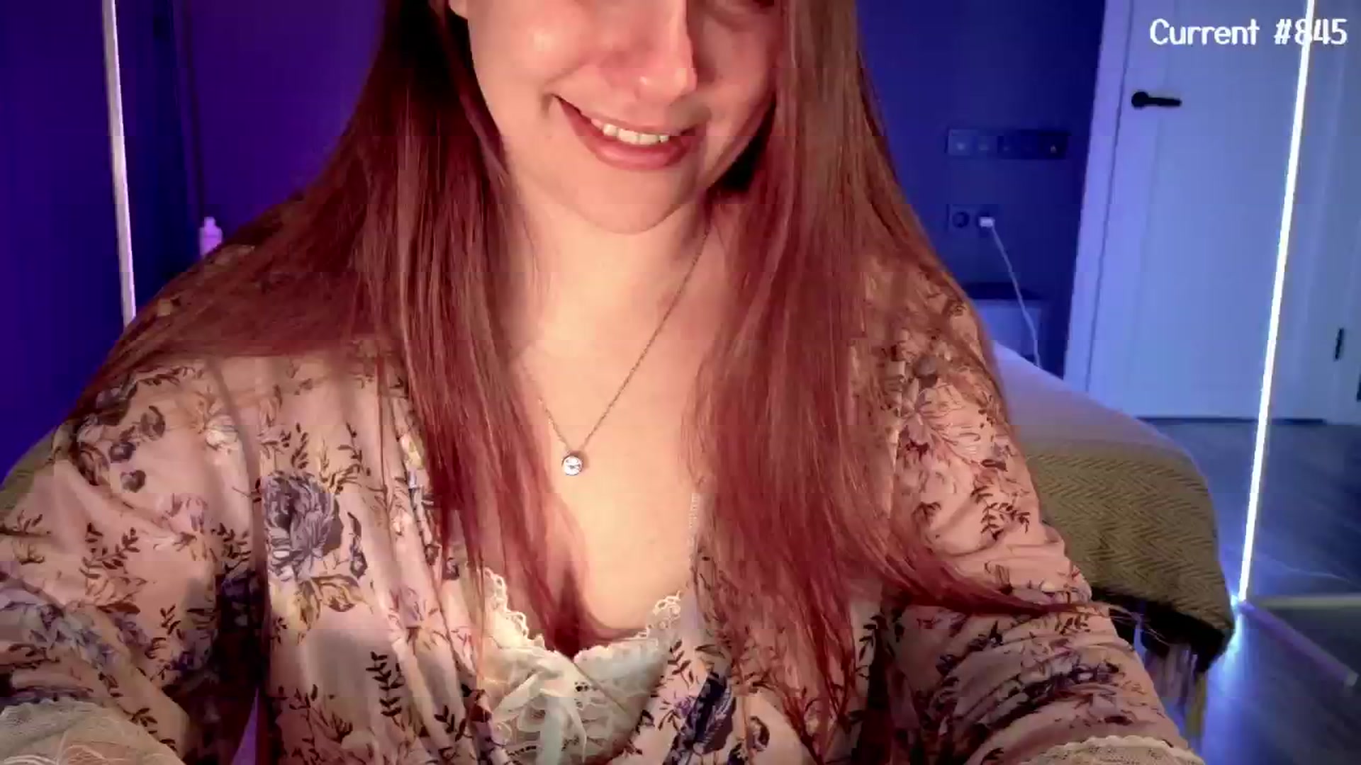 Gallery image thumbnail from QueenOfTease_'s myfreecams stream on, 05/08/2025, 07:15 image 6 of 20