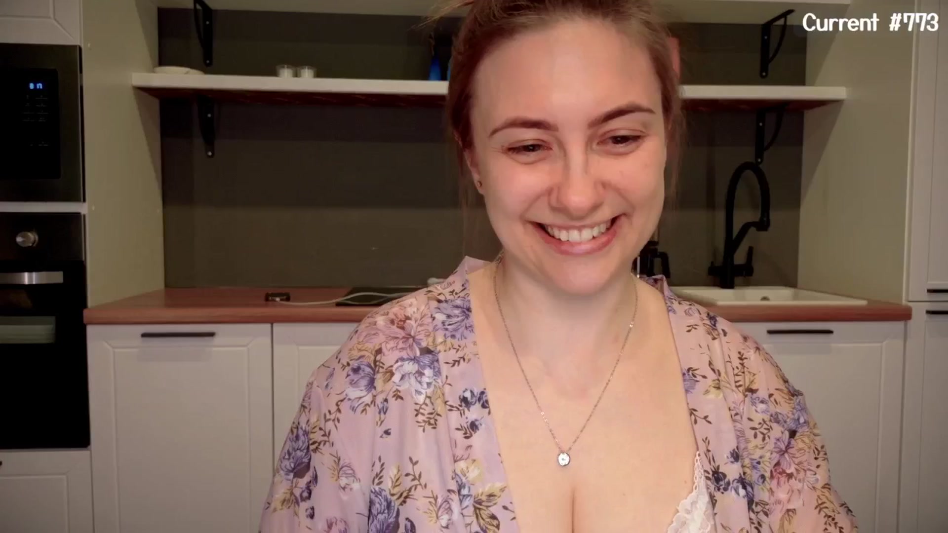 Gallery image thumbnail from QueenOfTease_'s myfreecams stream on, 05/14/2025, 06:34 image 3 of 20