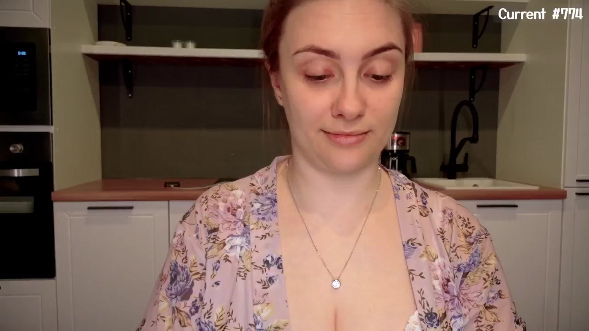 Gallery image thumbnail from QueenOfTease_'s myfreecams stream on, 05/14/2025, 06:34 image 1 of 20