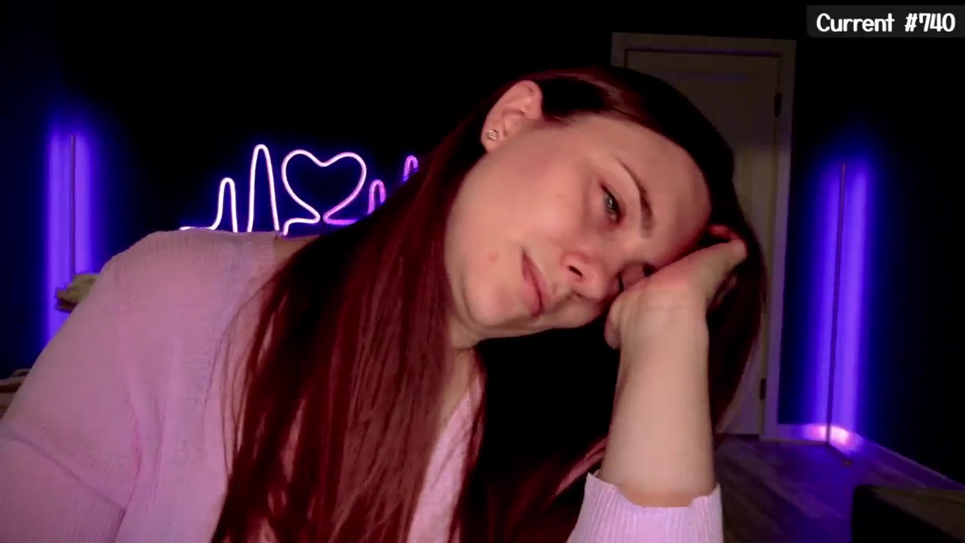 Gallery image thumbnail from QueenOfTease_'s myfreecams stream on, 05/18/2025, 05:29 image 12 of 20