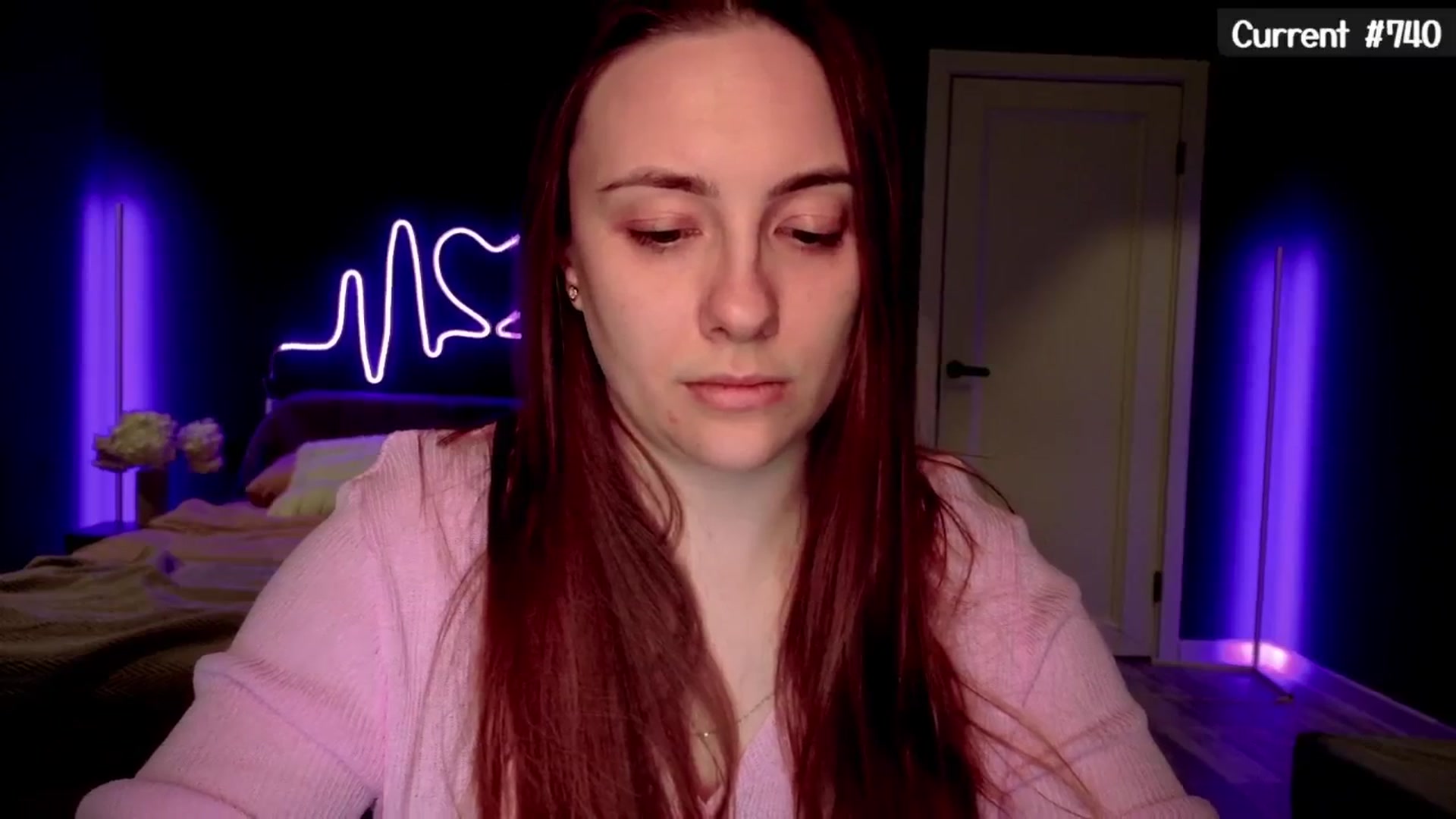 Gallery image thumbnail from QueenOfTease_'s myfreecams stream on, 05/18/2025, 05:29 image 10 of 20