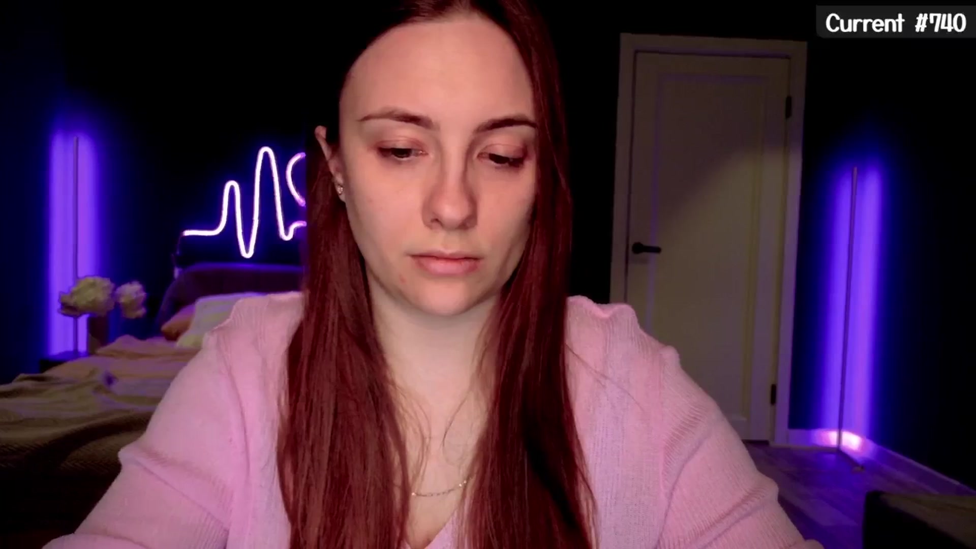 Gallery image thumbnail from QueenOfTease_'s myfreecams stream on, 05/18/2025, 05:29 image 13 of 20