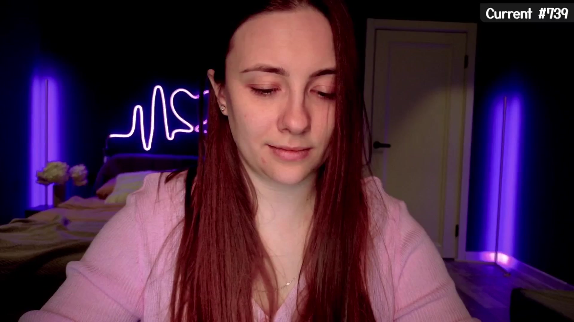 Gallery image thumbnail from QueenOfTease_'s myfreecams stream on, 05/18/2025, 05:29 image 8 of 20
