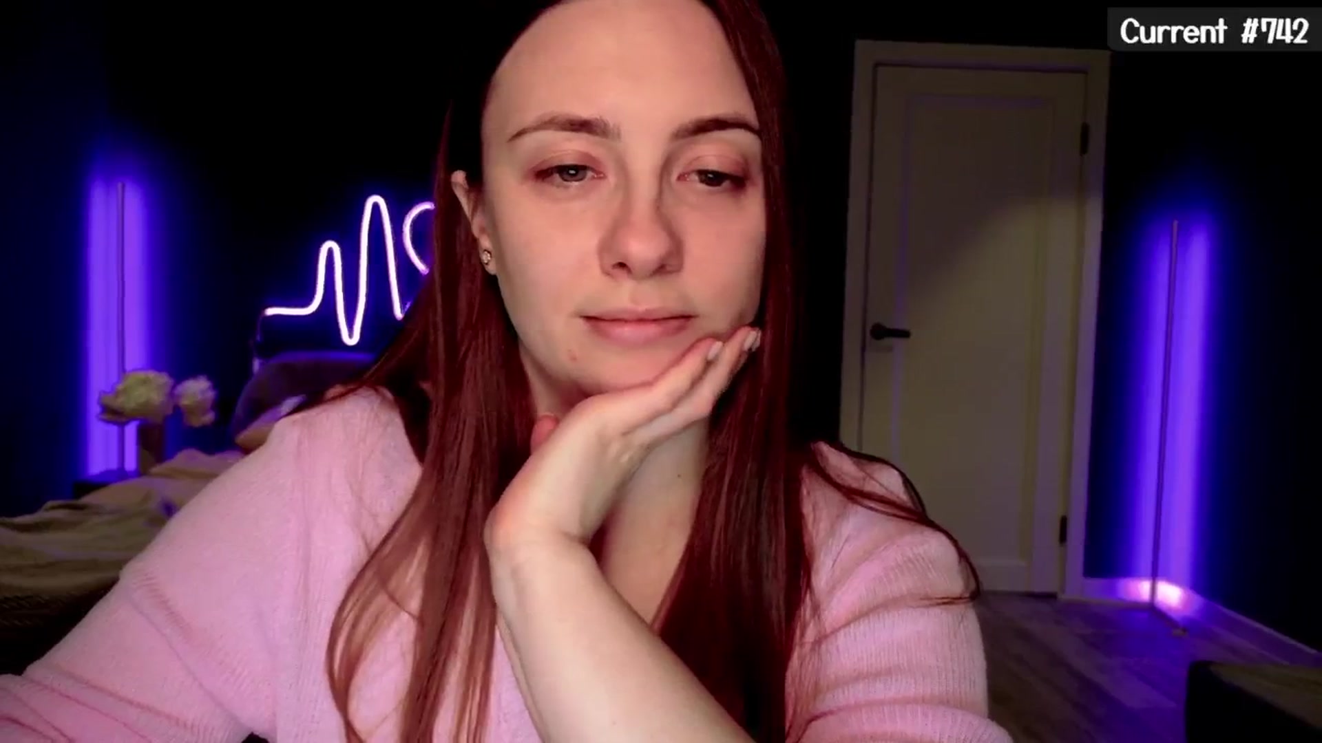 Gallery image thumbnail from QueenOfTease_'s myfreecams stream on, 05/18/2025, 06:06 image 3 of 20