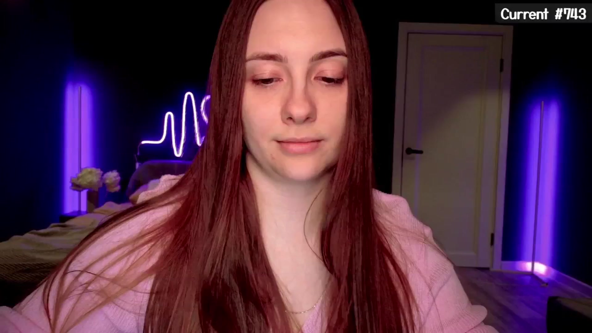 Gallery image thumbnail from QueenOfTease_'s myfreecams stream on, 05/18/2025, 06:06 image 19 of 20