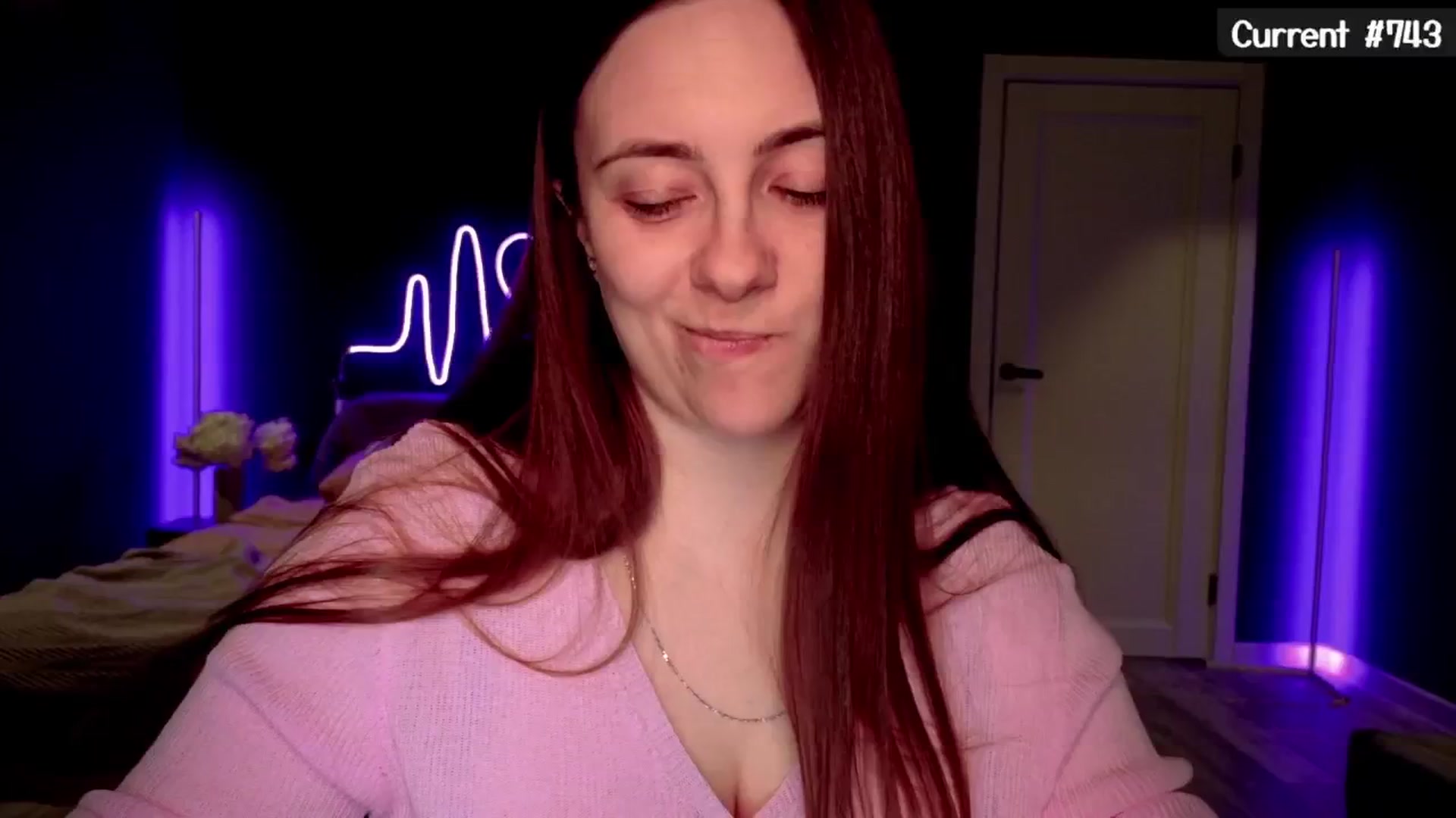 Gallery image thumbnail from QueenOfTease_'s myfreecams stream on, 05/18/2025, 06:06 image 18 of 20