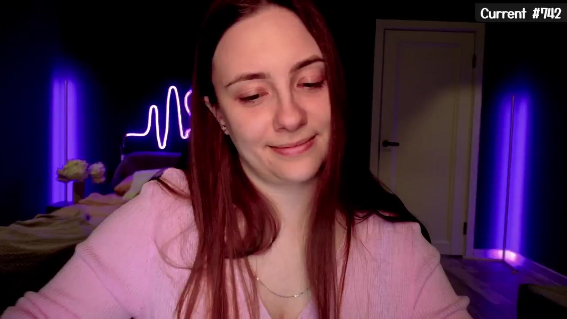 Gallery image thumbnail from QueenOfTease_'s myfreecams stream on, 05/18/2025, 06:06 image 11 of 20