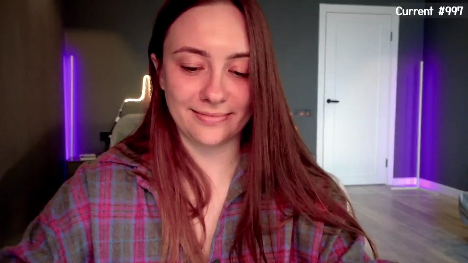 Gallery image thumbnail from QueenOfTease_'s myfreecams stream on, 05/27/2025, 05:28 image 18 of 20