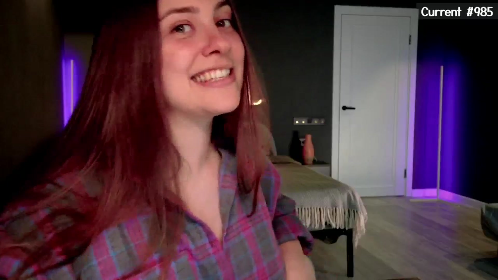 Gallery image thumbnail from QueenOfTease_'s myfreecams stream on, 05/27/2025, 06:43 image 13 of 20