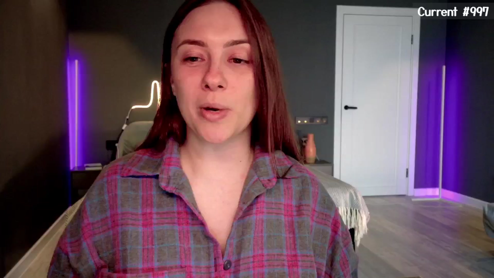 Gallery image thumbnail from QueenOfTease_'s myfreecams stream on, 05/27/2025, 06:43 image 3 of 20
