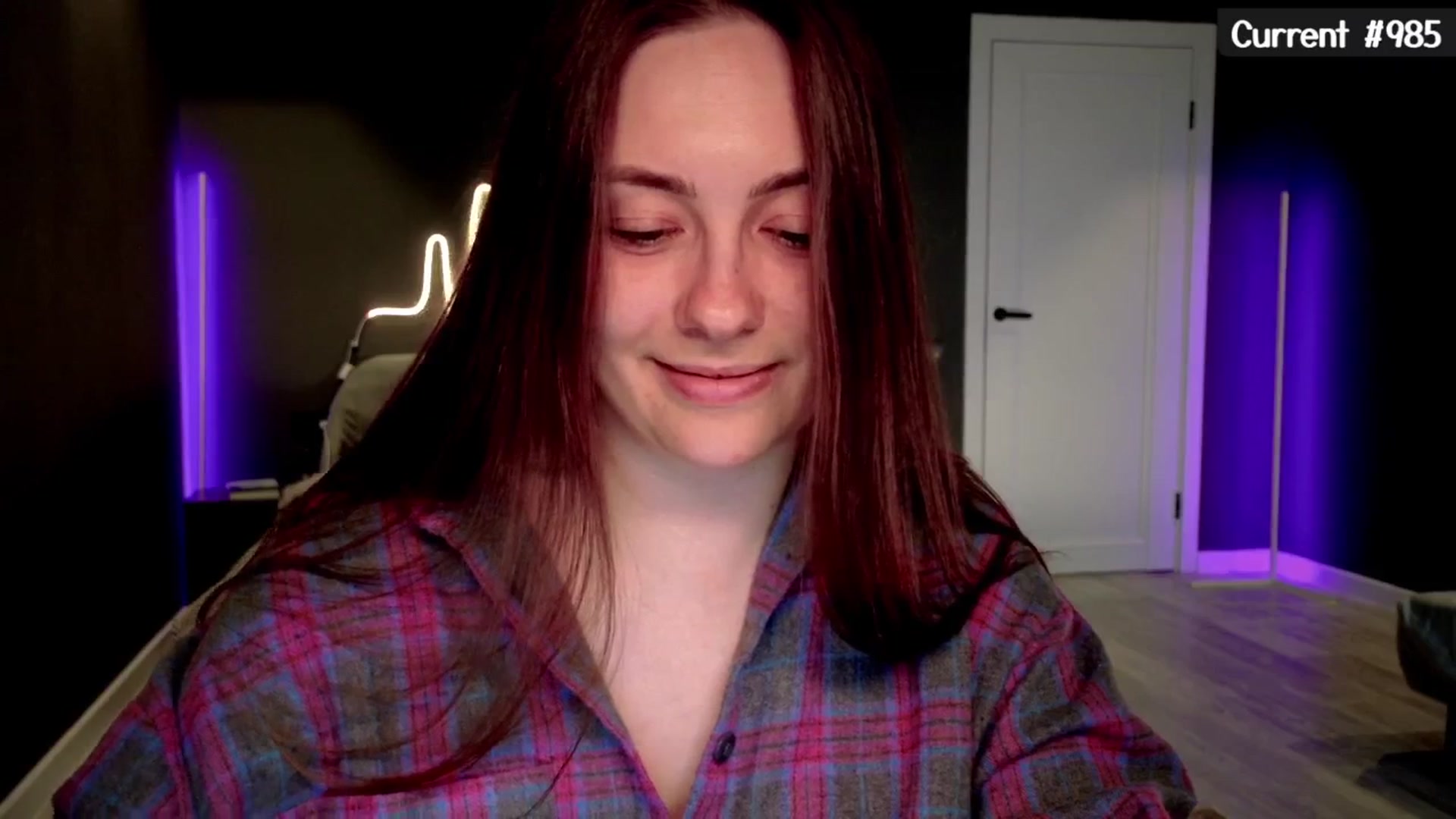 Gallery image thumbnail from QueenOfTease_'s myfreecams stream on, 05/27/2025, 06:43 image 10 of 20