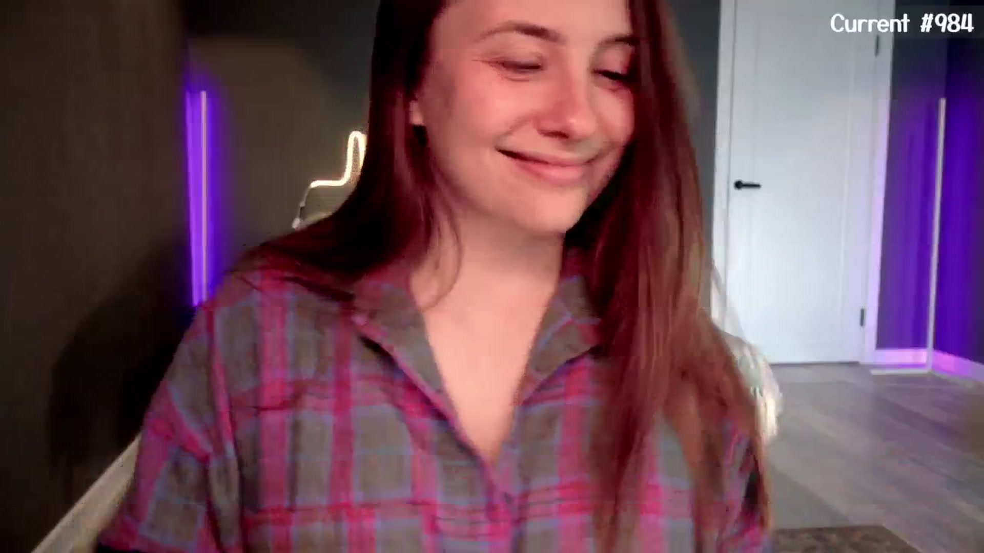 Gallery image thumbnail from QueenOfTease_'s myfreecams stream on, 05/27/2025, 06:43 image 19 of 20