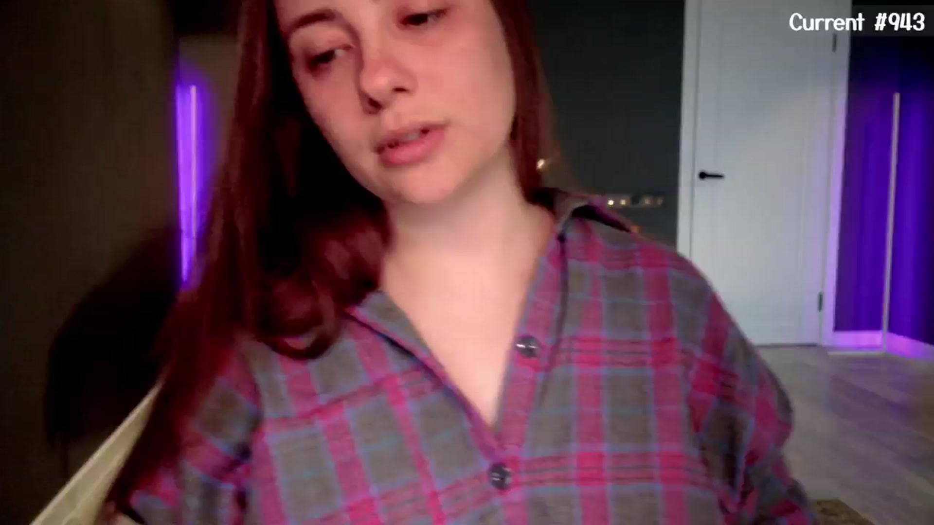 Gallery image thumbnail from QueenOfTease_'s myfreecams stream on, 05/27/2025, 07:19 image 8 of 20