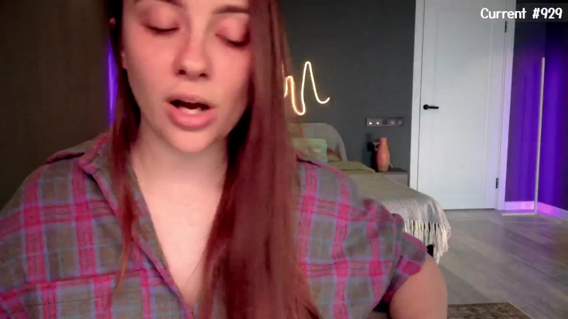 Gallery image thumbnail from QueenOfTease_'s myfreecams stream on, 05/27/2025, 07:19 image 12 of 20