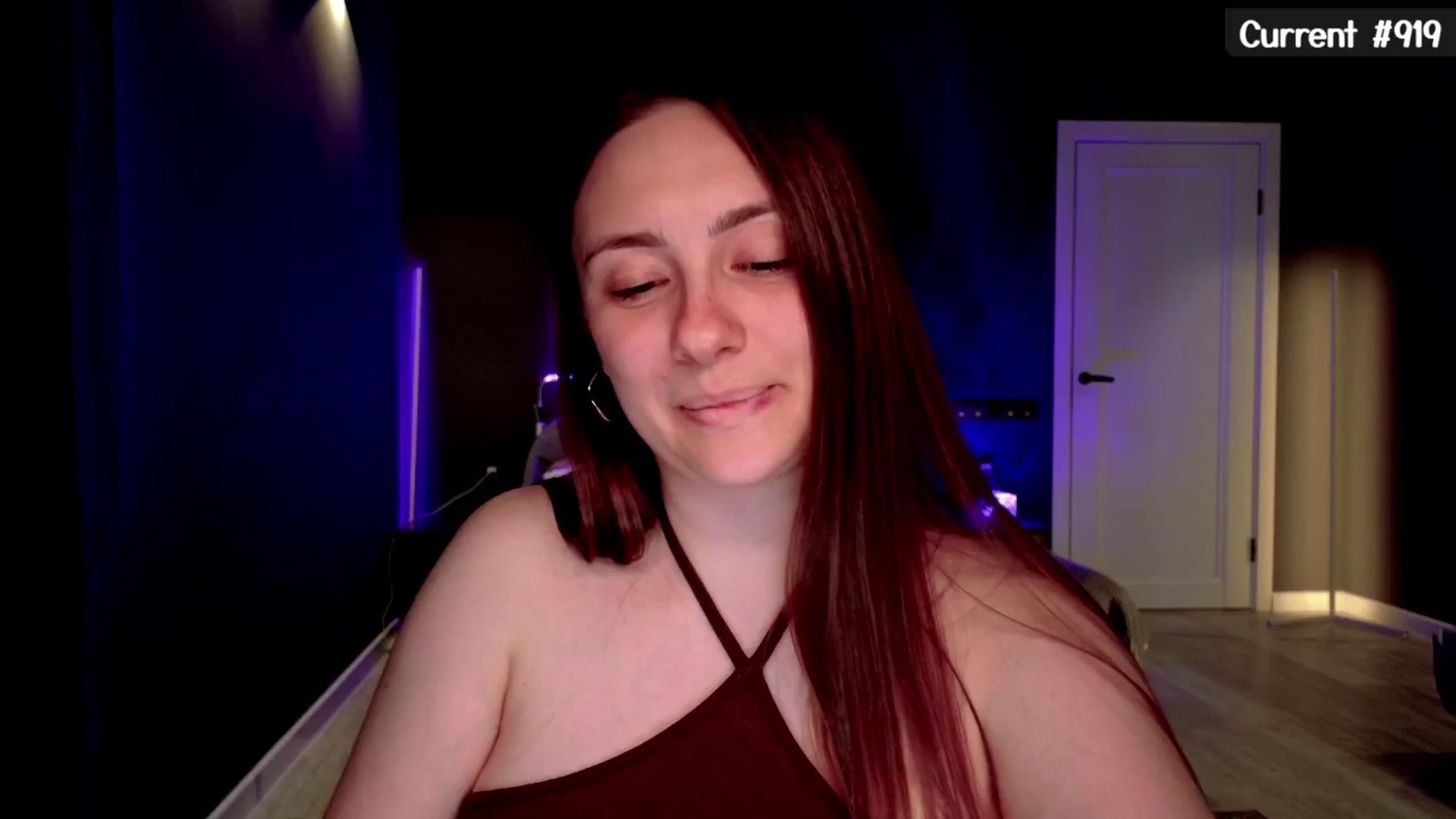 Gallery image thumbnail from QueenOfTease_'s myfreecams stream on, 06/02/2025, 06:59 image 19 of 20