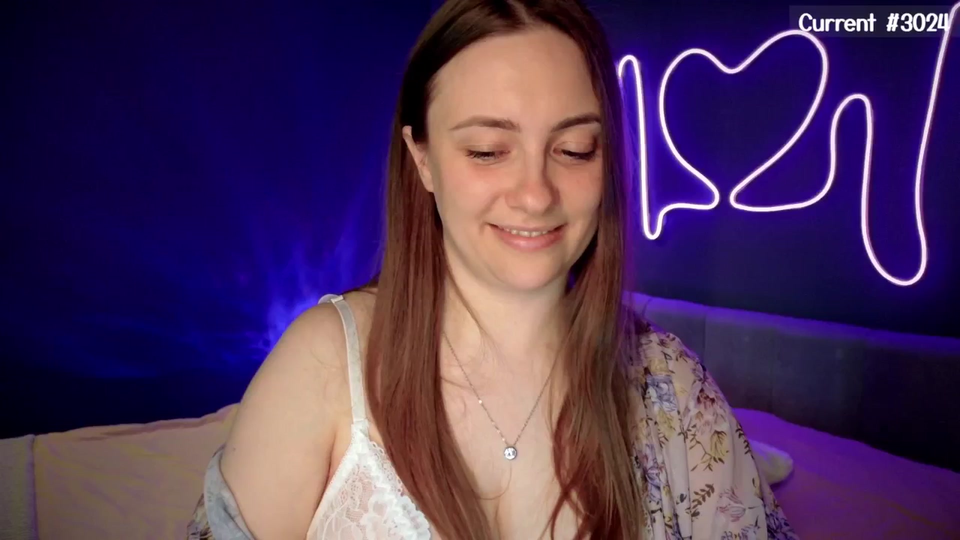 Gallery image thumbnail from QueenOfTease_'s myfreecams stream on, 06/08/2025, 06:39 image 9 of 20