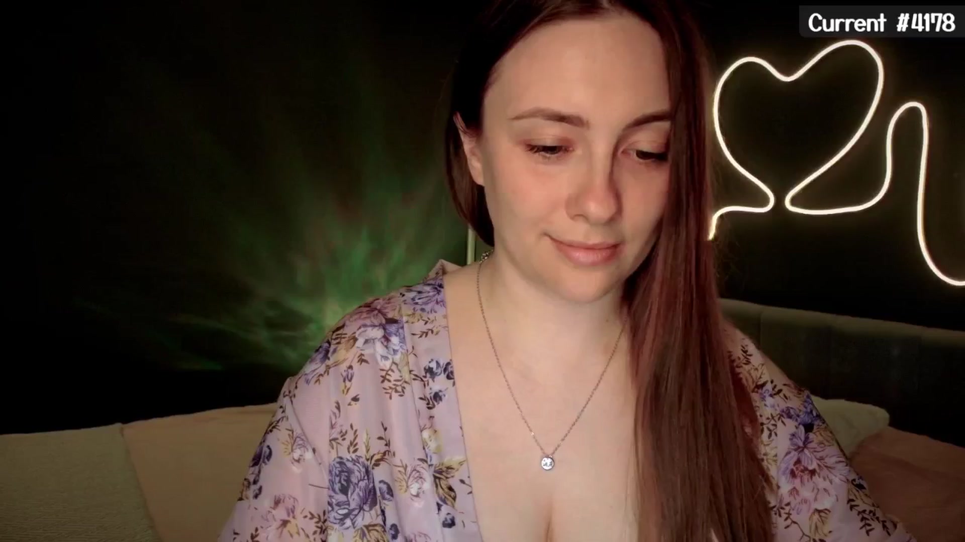 Gallery image thumbnail from QueenOfTease_'s myfreecams stream on, 06/08/2025, 06:39 image 2 of 20