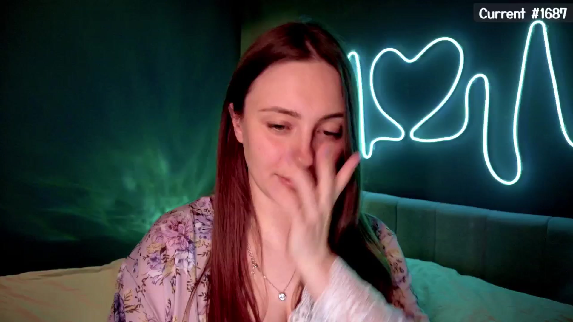 Gallery image thumbnail from QueenOfTease_'s myfreecams stream on, 06/08/2025, 07:17 image 15 of 20