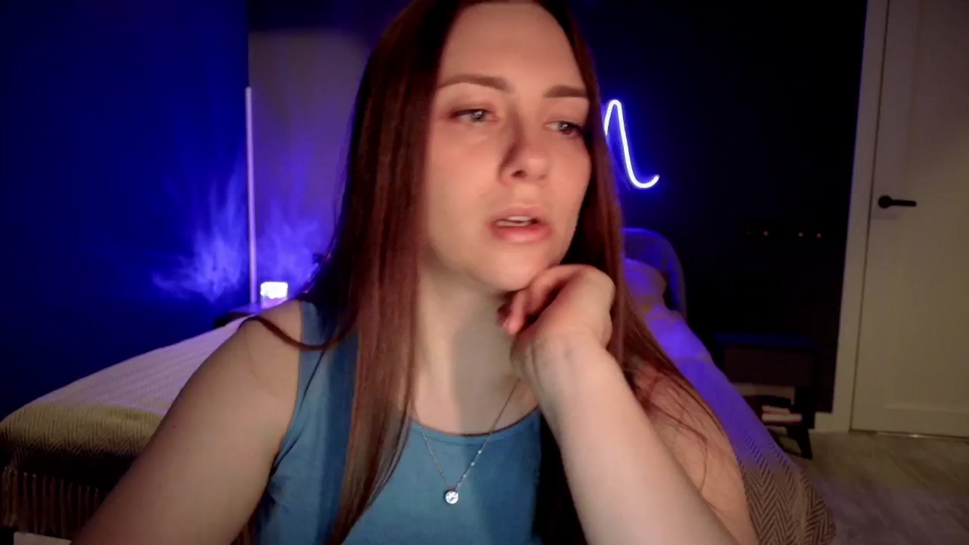 Gallery image thumbnail from QueenOfTease_'s myfreecams stream on, 06/10/2025, 05:56 image 1 of 20