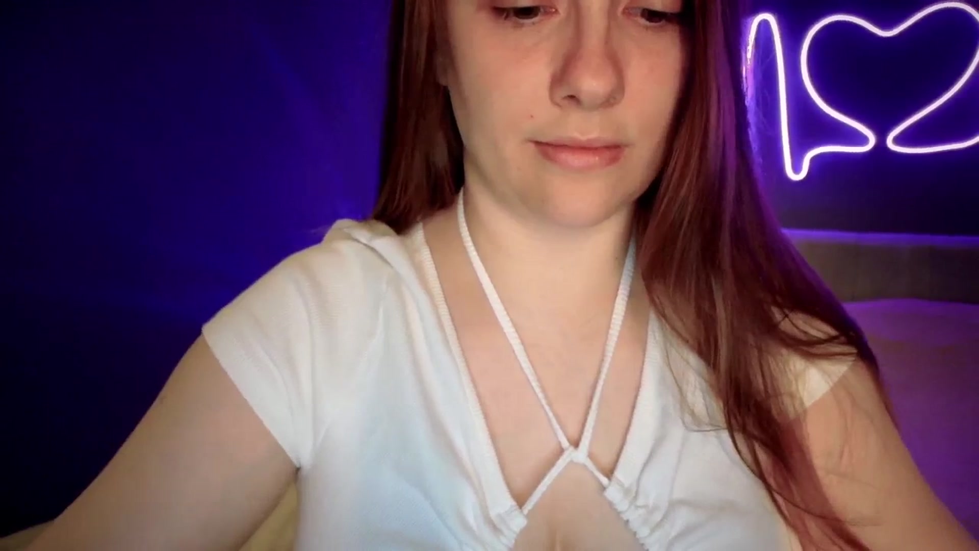 Gallery image thumbnail from QueenOfTease_'s myfreecams stream on, 06/15/2025, 05:11 image 3 of 20