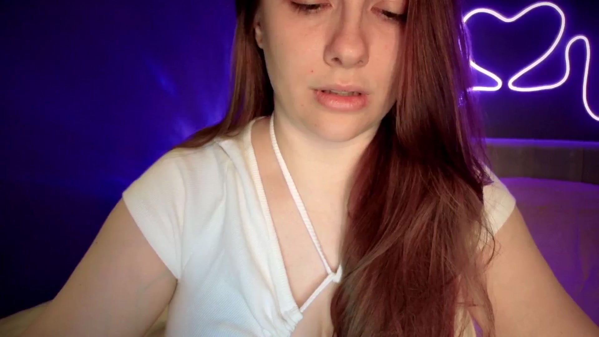 Gallery image thumbnail from QueenOfTease_'s myfreecams stream on, 06/15/2025, 05:11 image 7 of 20