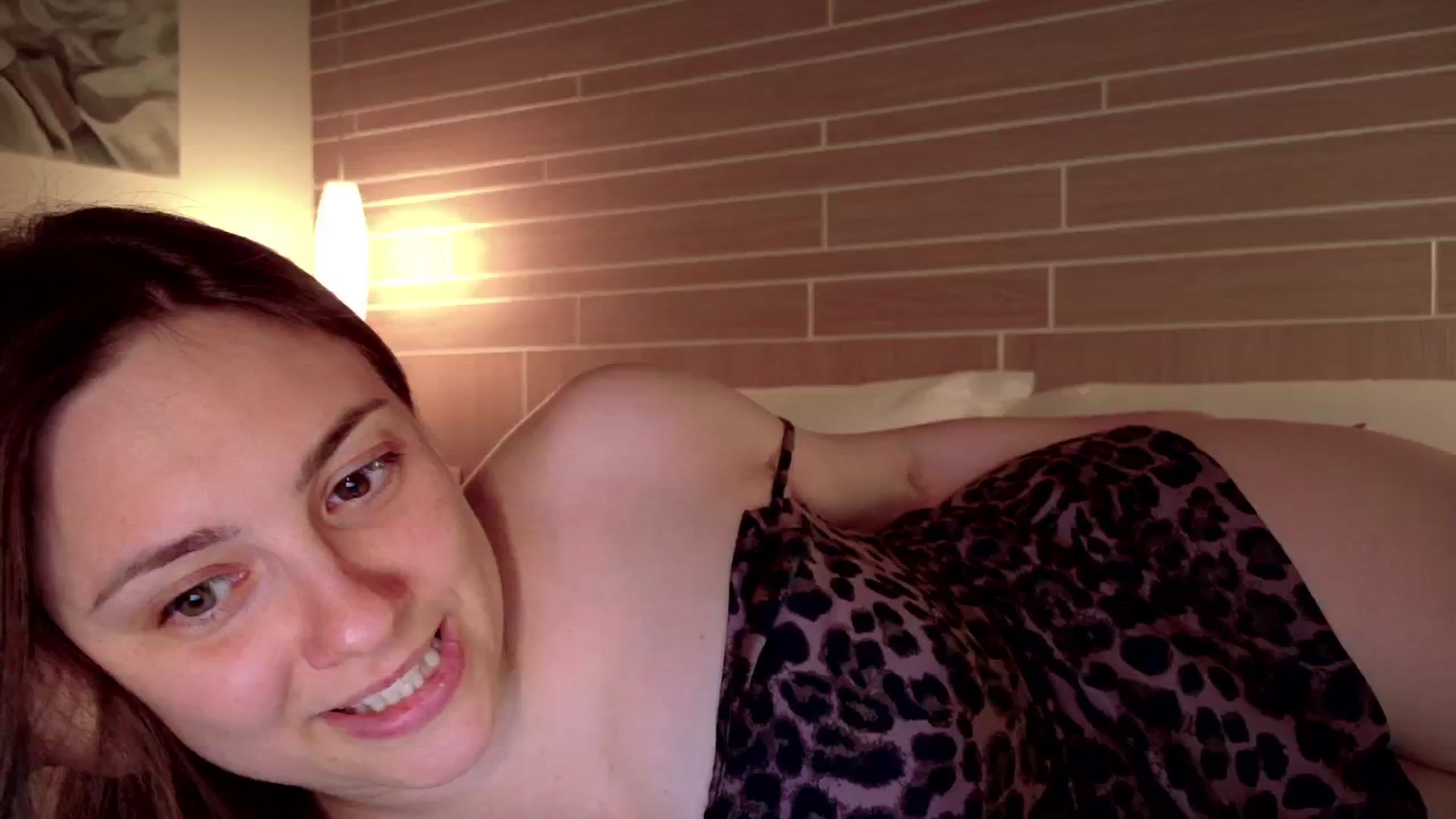 Gallery image thumbnail from QueenOfTease_'s myfreecams stream on, 07/01/2025, 07:19 image 19 of 20