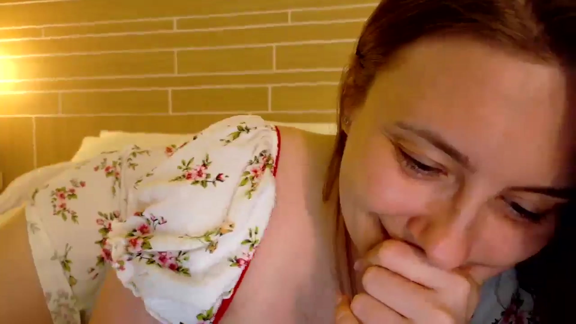 Gallery image thumbnail from QueenOfTease_'s myfreecams stream on, 07/05/2025, 05:55 image 18 of 20