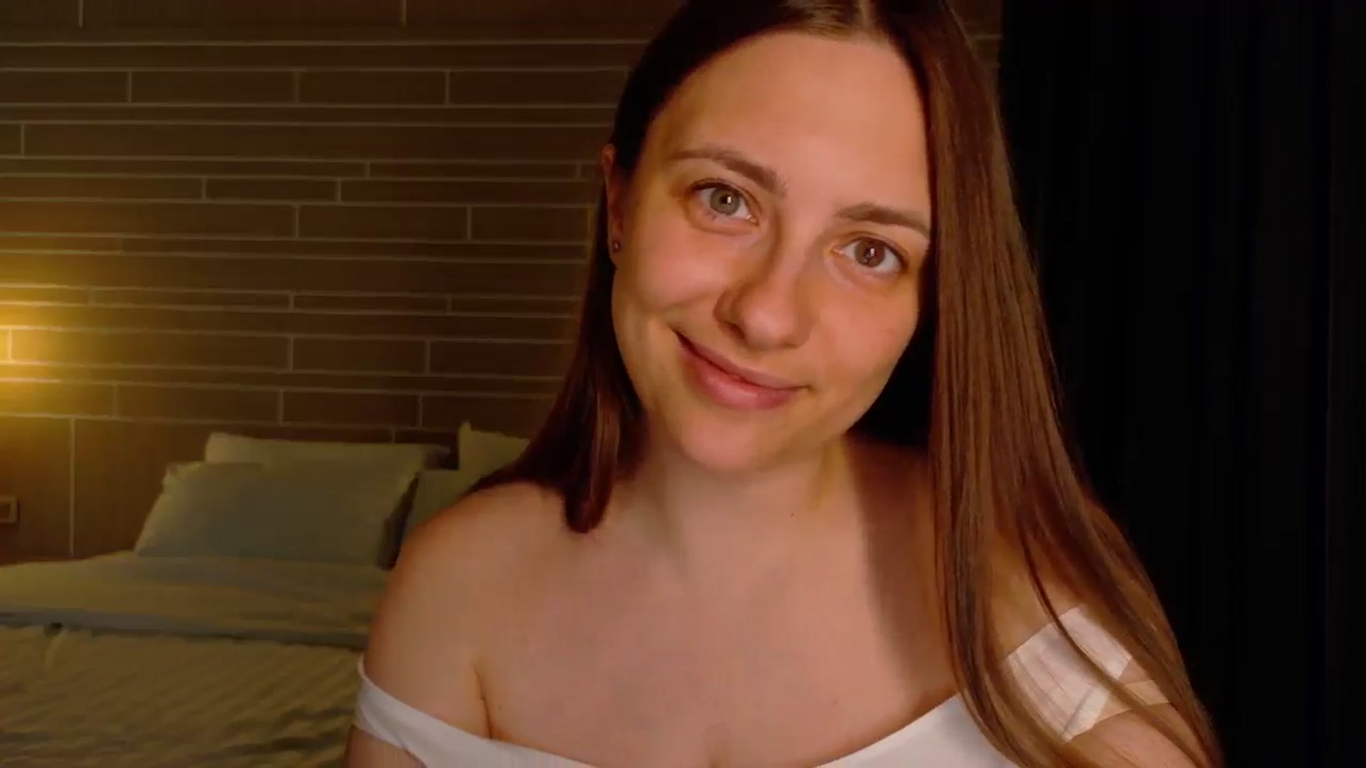 Gallery image thumbnail from QueenOfTease_'s myfreecams stream on, 07/22/2025, 06:46 image 3 of 20