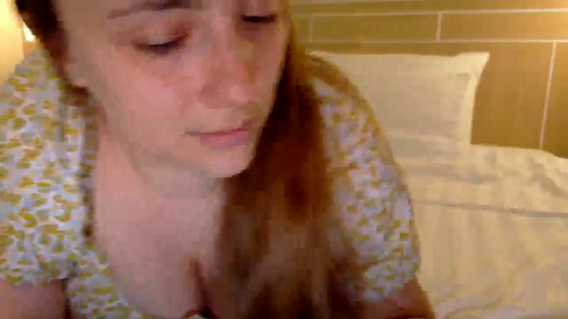 Gallery image thumbnail from QueenOfTease_'s myfreecams stream on, 07/26/2025, 05:45 image 16 of 20