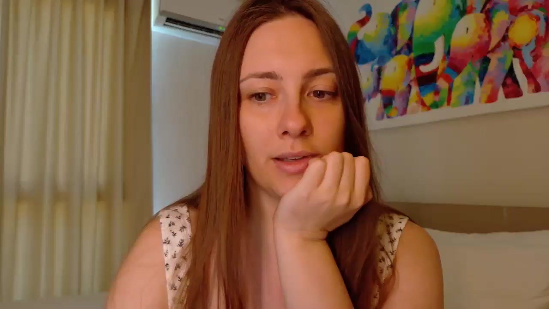 Gallery image thumbnail from QueenOfTease_'s myfreecams stream on, 07/31/2025, 04:57 image 1 of 20