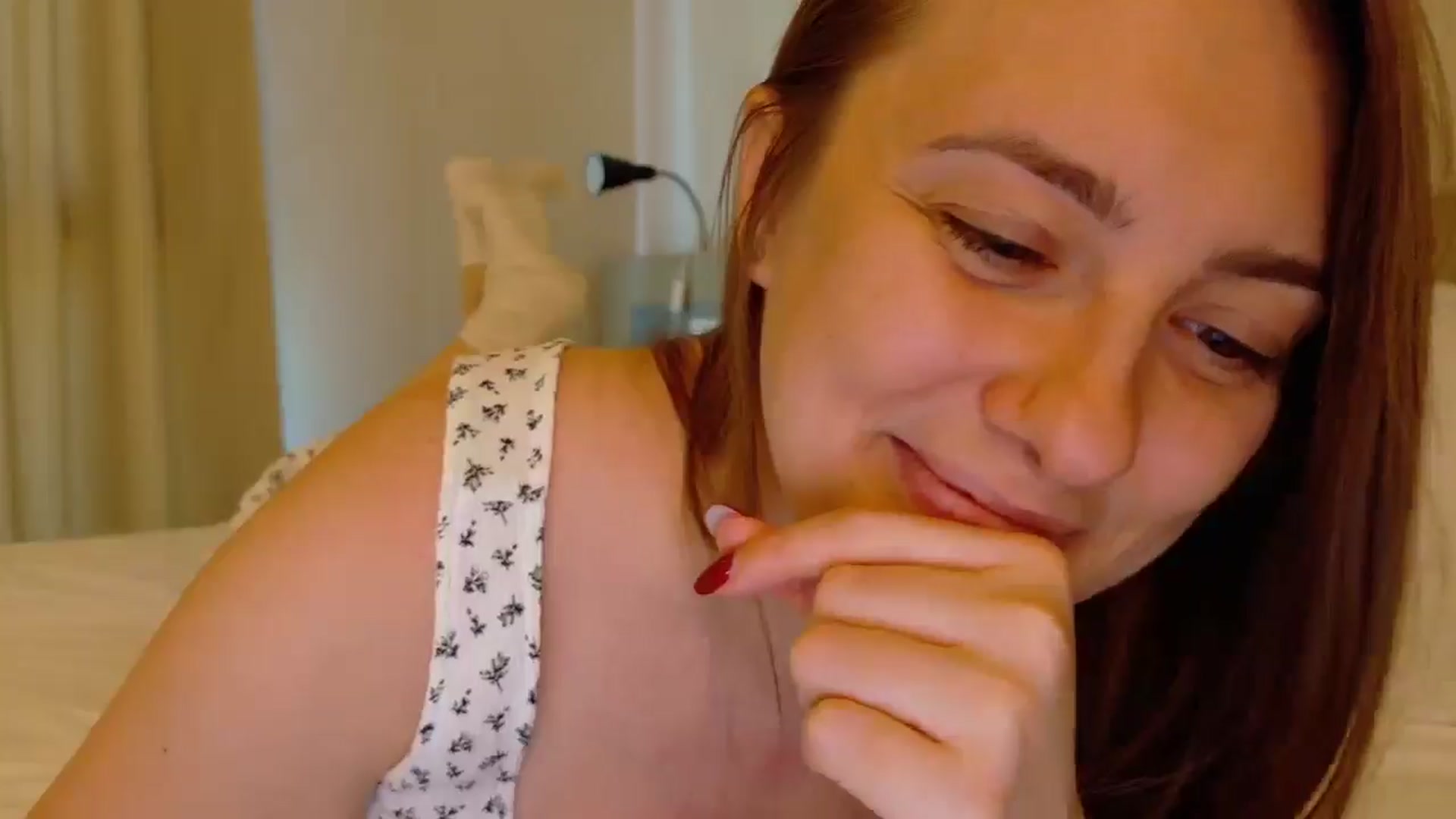 Gallery image thumbnail from QueenOfTease_'s myfreecams stream on, 07/31/2025, 06:06 image 18 of 20