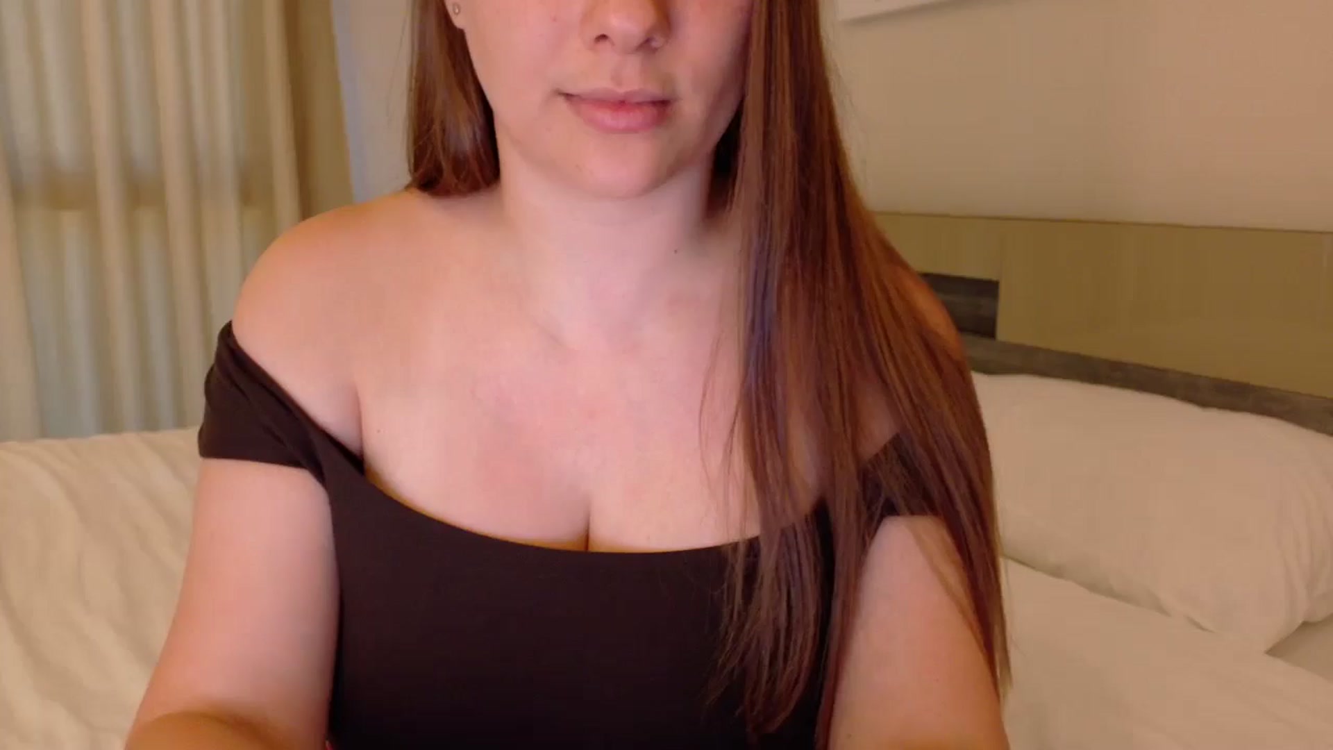 Gallery image thumbnail from QueenOfTease_'s myfreecams stream on, 08/01/2025, 05:34 image 3 of 20