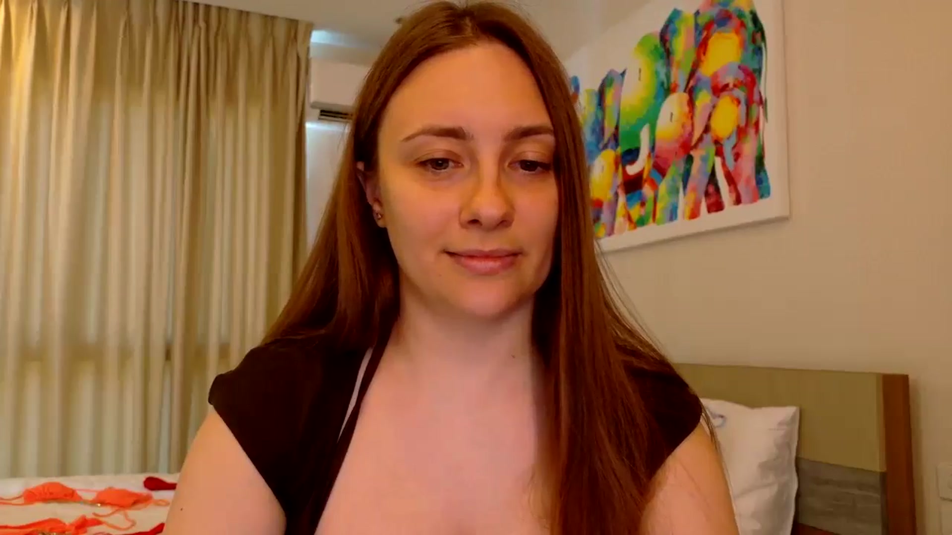 Gallery image thumbnail from QueenOfTease_'s myfreecams stream on, 08/03/2025, 05:41 image 9 of 20