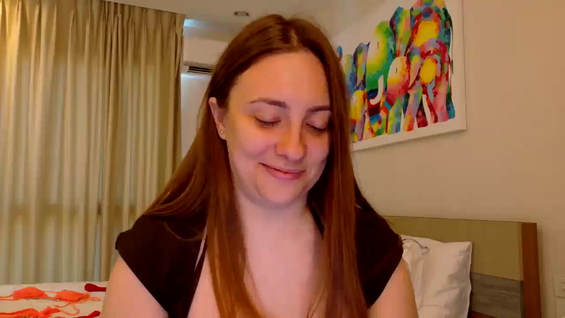 Gallery image thumbnail from QueenOfTease_'s myfreecams stream on, 08/03/2025, 05:41 image 18 of 20