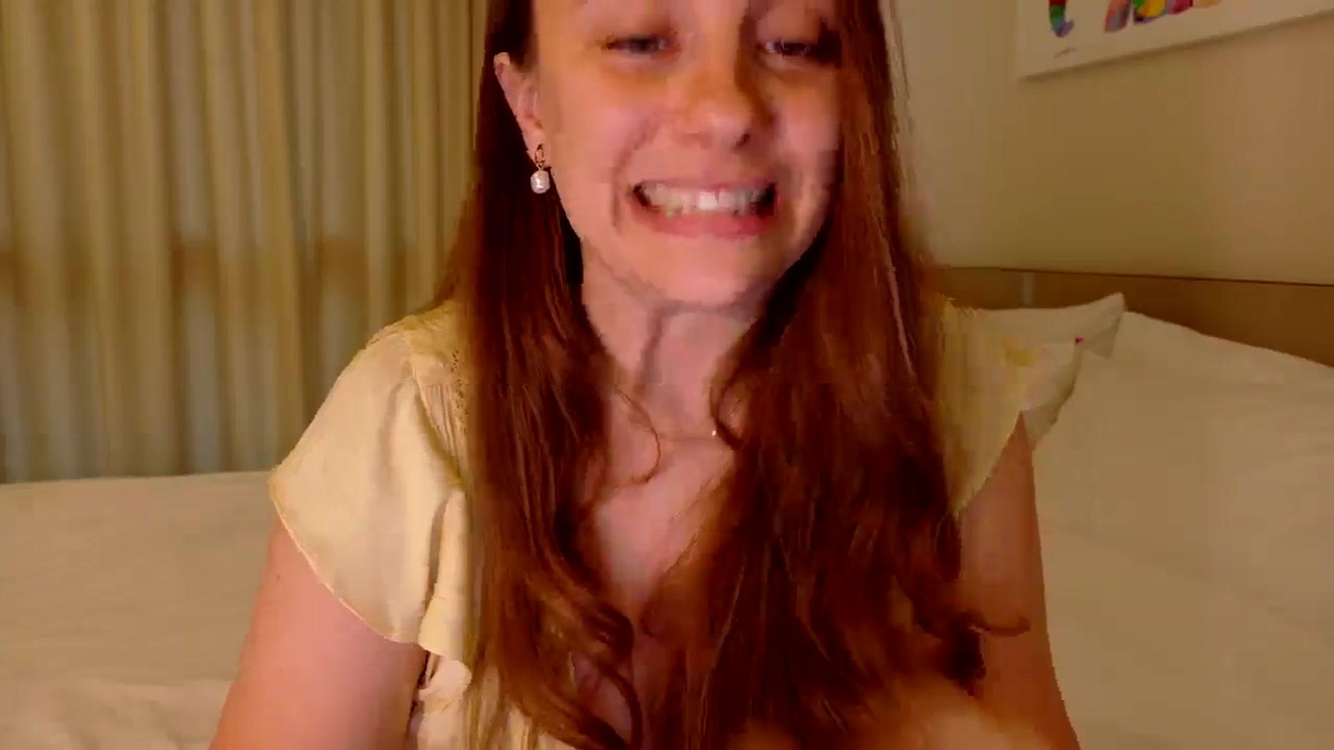 Gallery image thumbnail from QueenOfTease_'s myfreecams stream on, 08/11/2025, 06:21 image 12 of 20