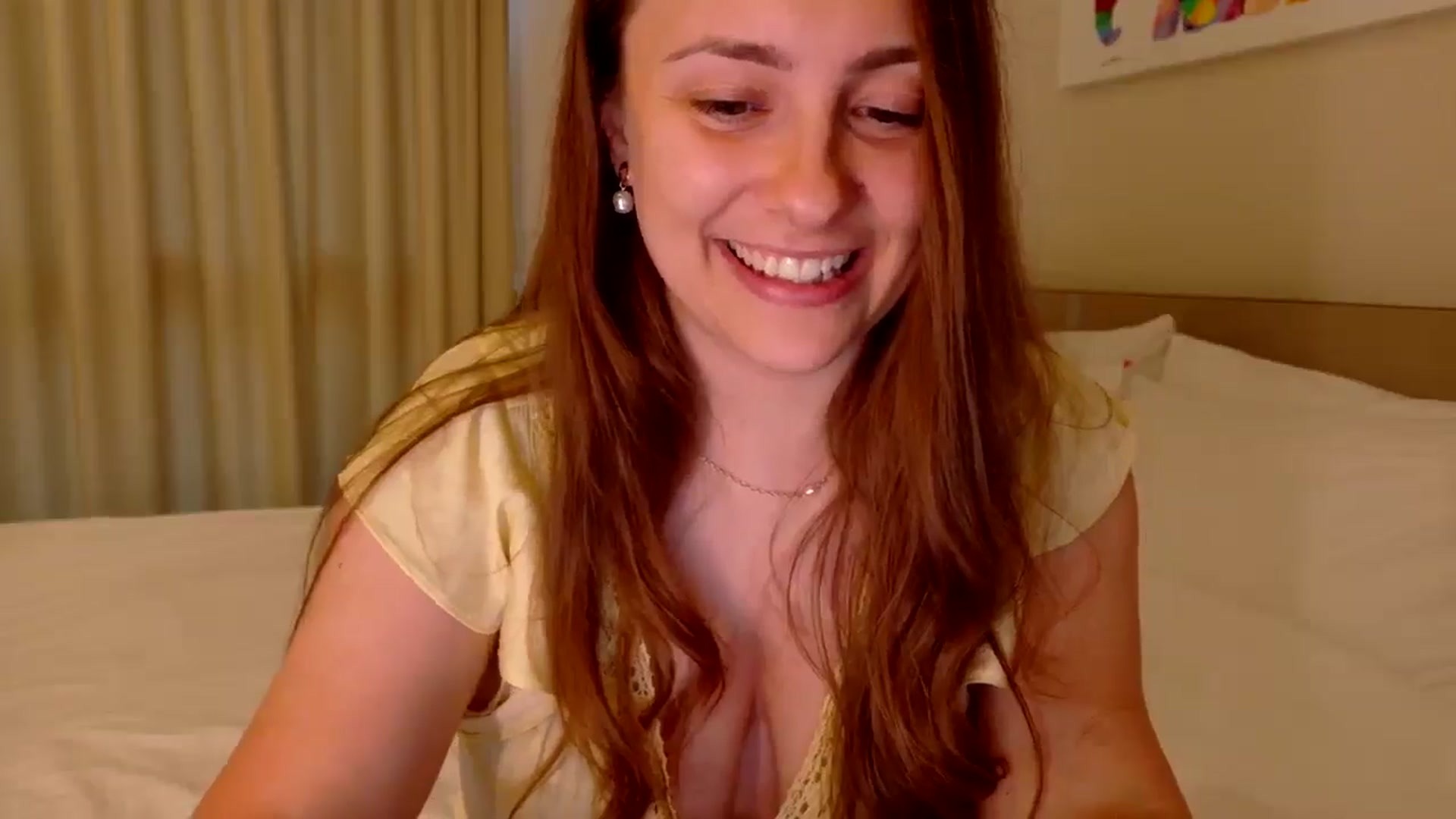 Gallery image thumbnail from QueenOfTease_'s myfreecams stream on, 08/11/2025, 06:21 image 6 of 20