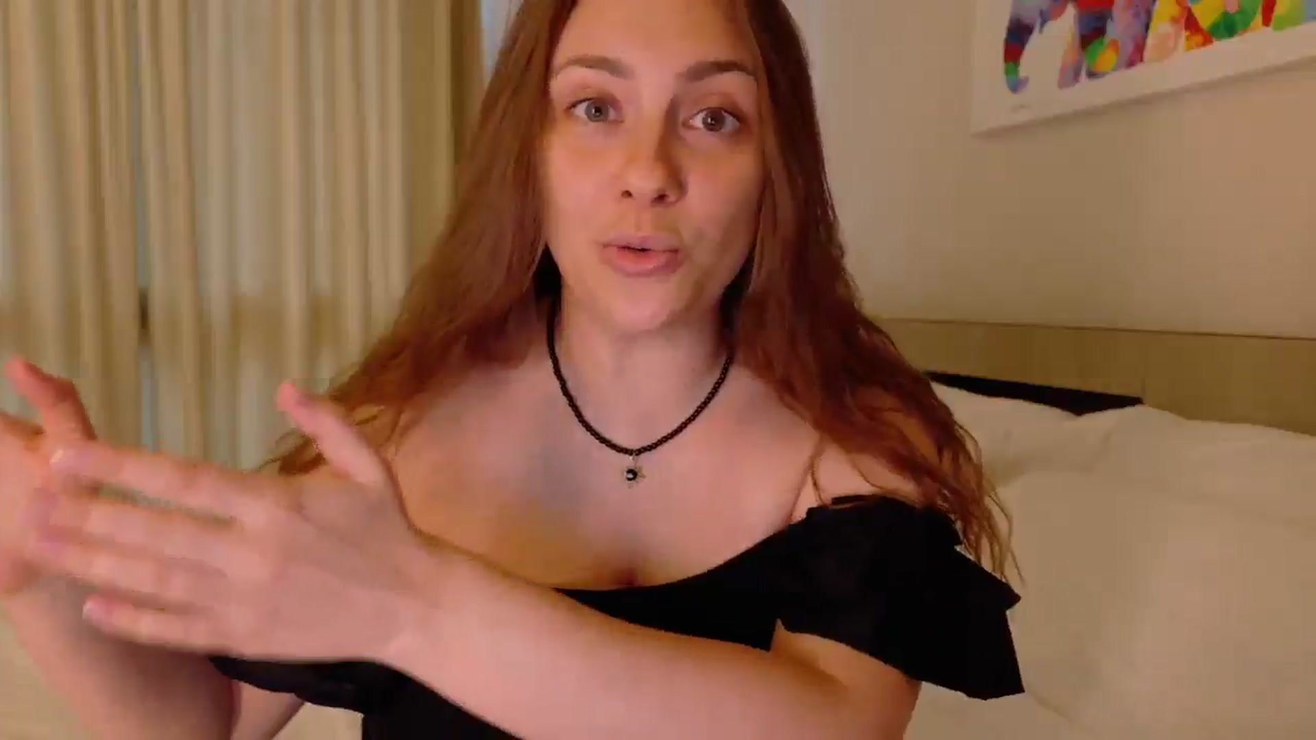 Gallery image thumbnail from QueenOfTease_'s myfreecams stream on, 08/15/2025, 07:27 image 3 of 20