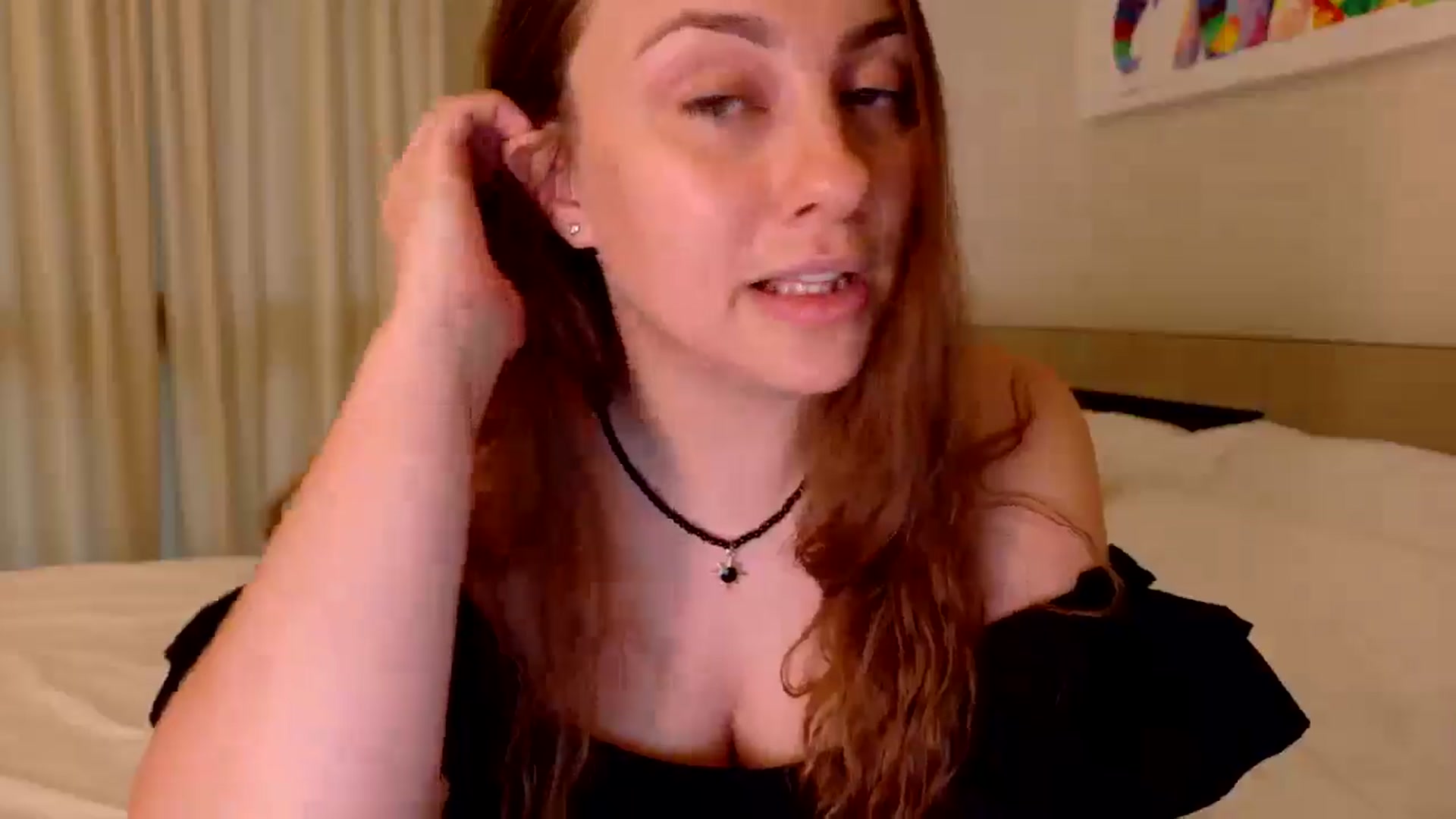 Gallery image thumbnail from QueenOfTease_'s myfreecams stream on, 08/15/2025, 07:27 image 11 of 20