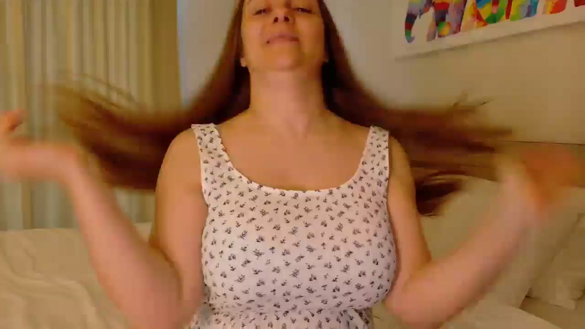 Gallery image thumbnail from QueenOfTease_'s myfreecams stream on, 08/16/2025, 05:33 image 15 of 20