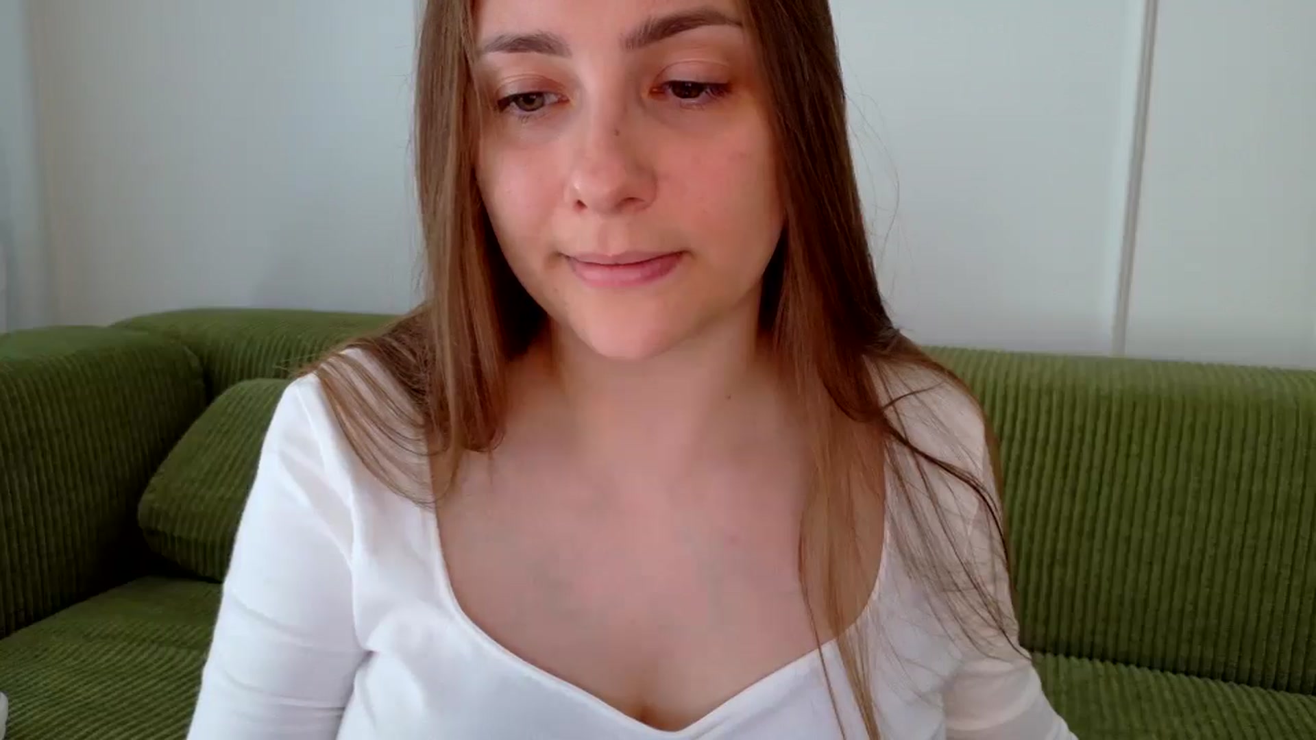 Gallery image thumbnail from QueenOfTease_'s myfreecams stream on, 08/24/2025, 07:07 image 19 of 20