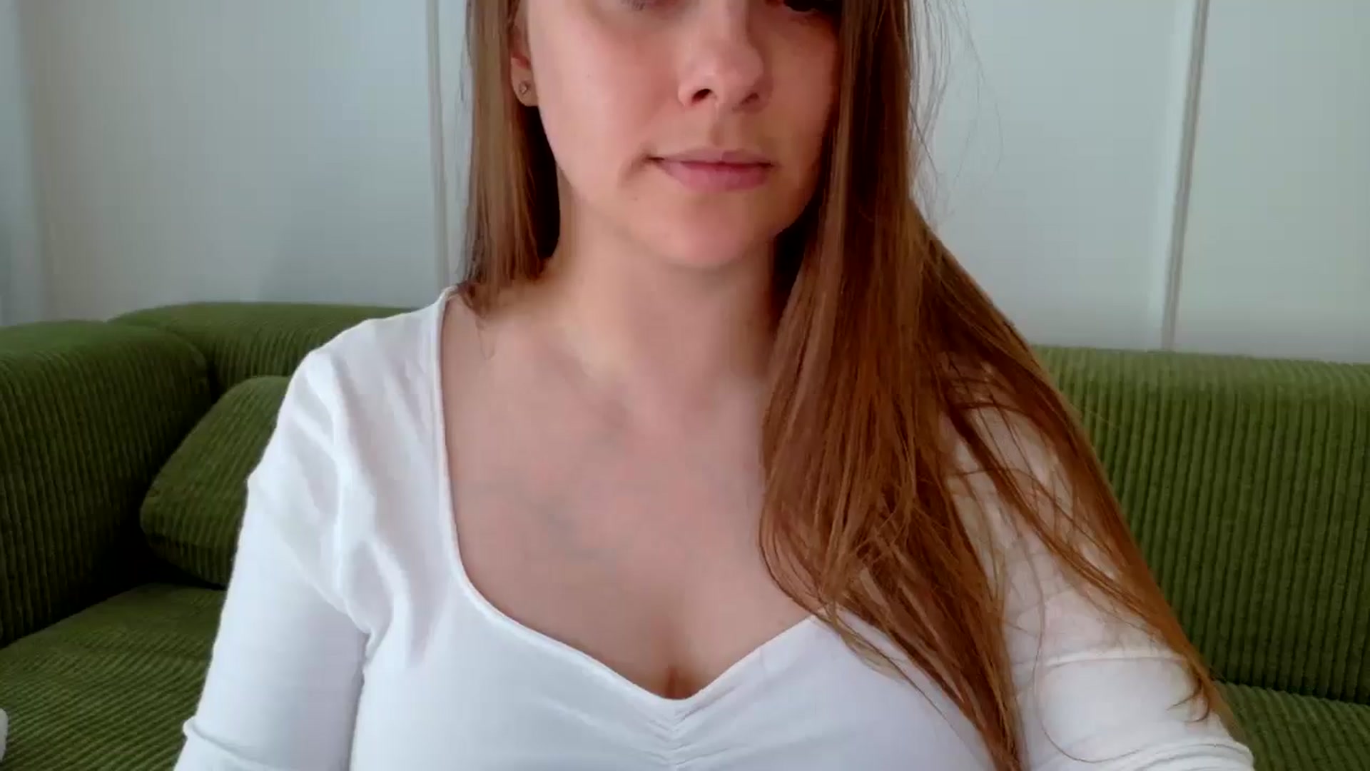 Gallery image thumbnail from QueenOfTease_'s myfreecams stream on, 08/24/2025, 07:07 image 16 of 20
