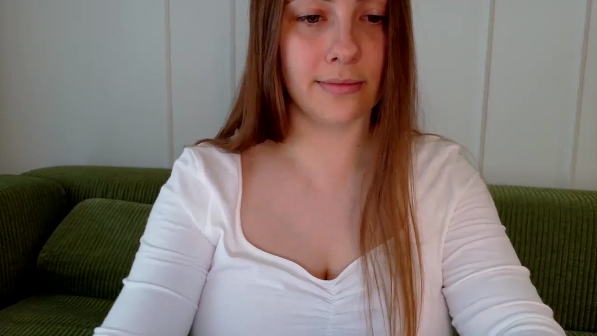 Gallery image thumbnail from QueenOfTease_'s myfreecams stream on, 08/24/2025, 07:07 image 8 of 20