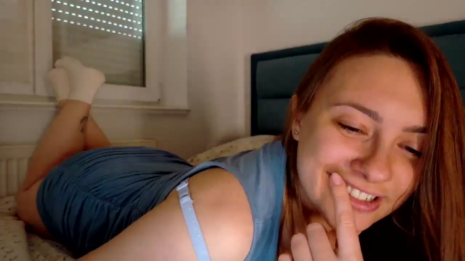 Gallery image thumbnail from QueenOfTease_'s myfreecams stream on, 08/27/2025, 06:30 image 18 of 20