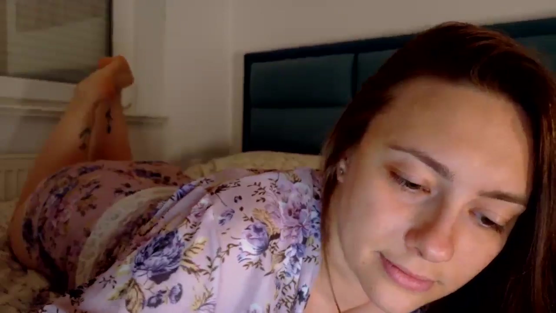 Gallery image thumbnail from QueenOfTease_'s myfreecams stream on, 08/29/2025, 06:04 image 19 of 20