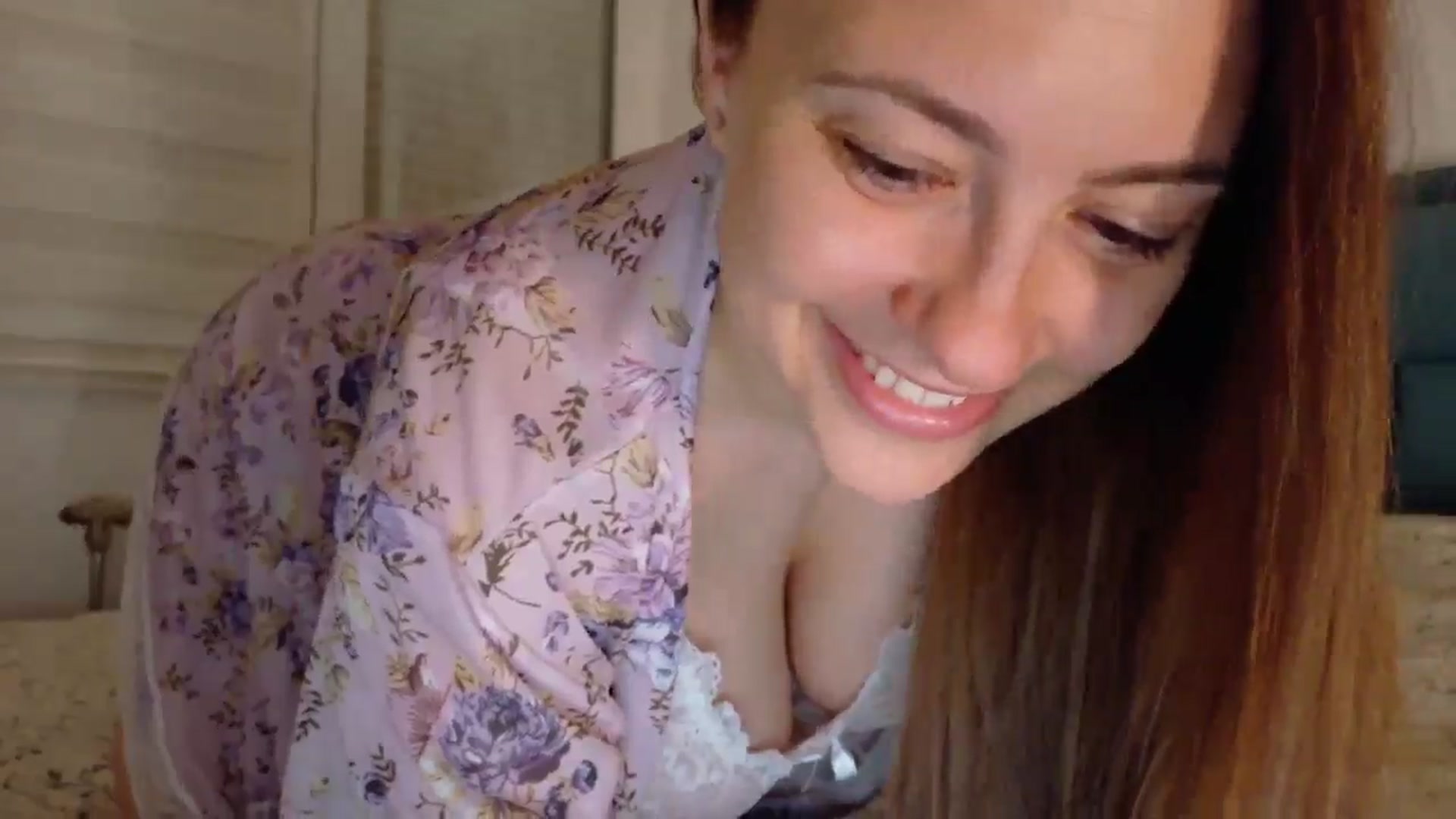 Gallery image thumbnail from QueenOfTease_'s myfreecams stream on, 08/29/2025, 06:04 image 3 of 20