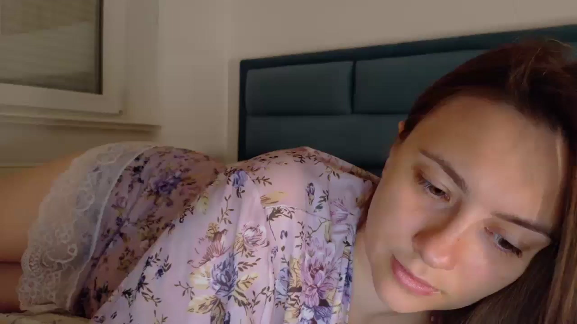 Gallery image thumbnail from QueenOfTease_'s myfreecams stream on, 08/29/2025, 06:31 image 7 of 20