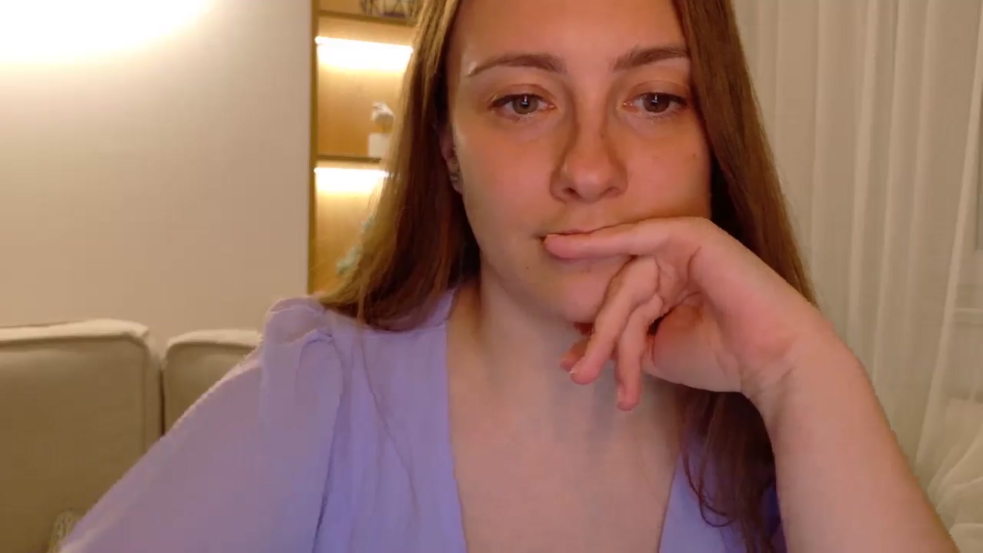 Gallery image thumbnail from QueenOfTease_'s myfreecams stream on, 08/31/2025, 07:38 image 2 of 20