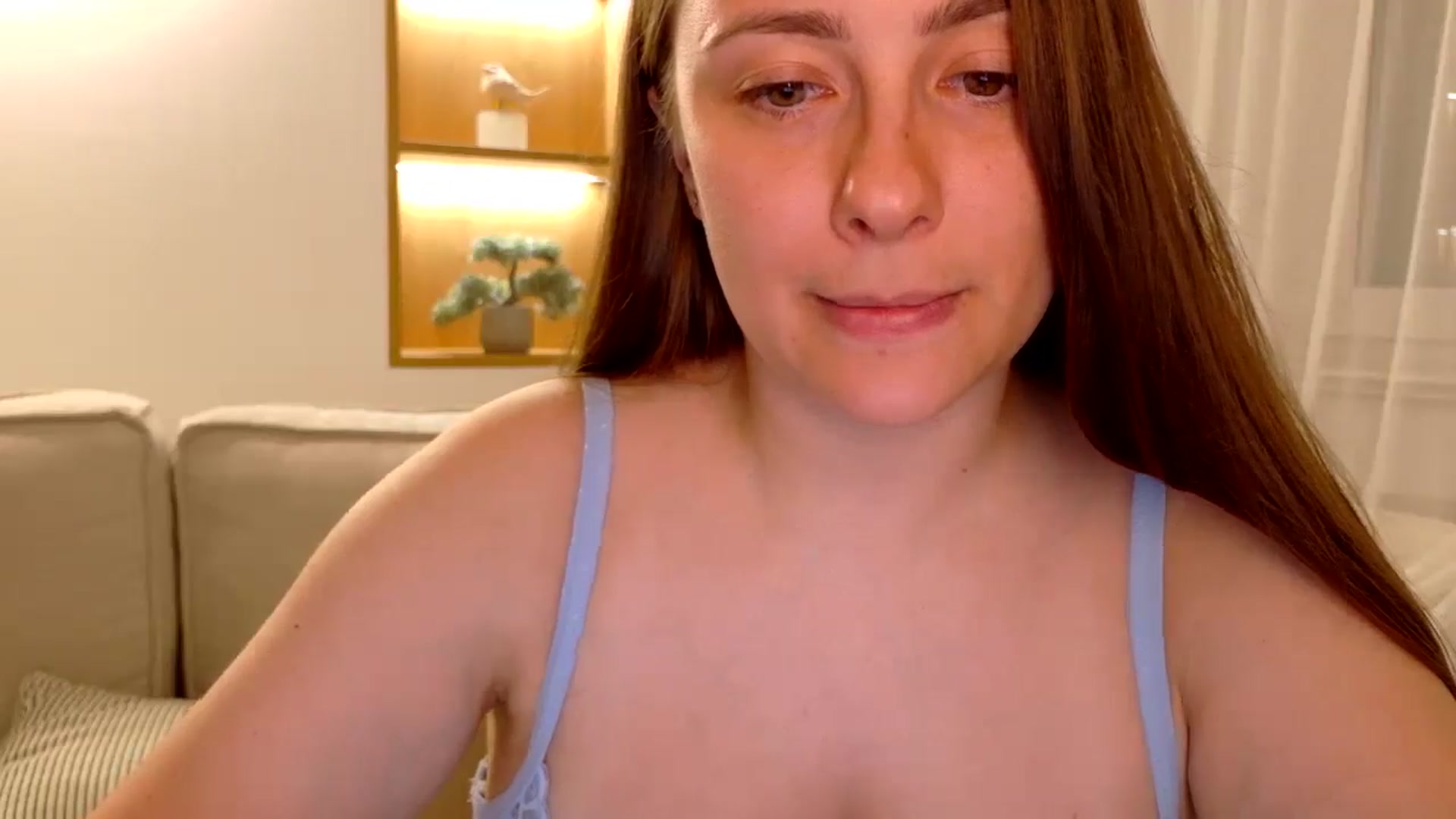 Gallery image thumbnail from QueenOfTease_'s myfreecams stream on, 08/31/2025, 07:38 image 16 of 20