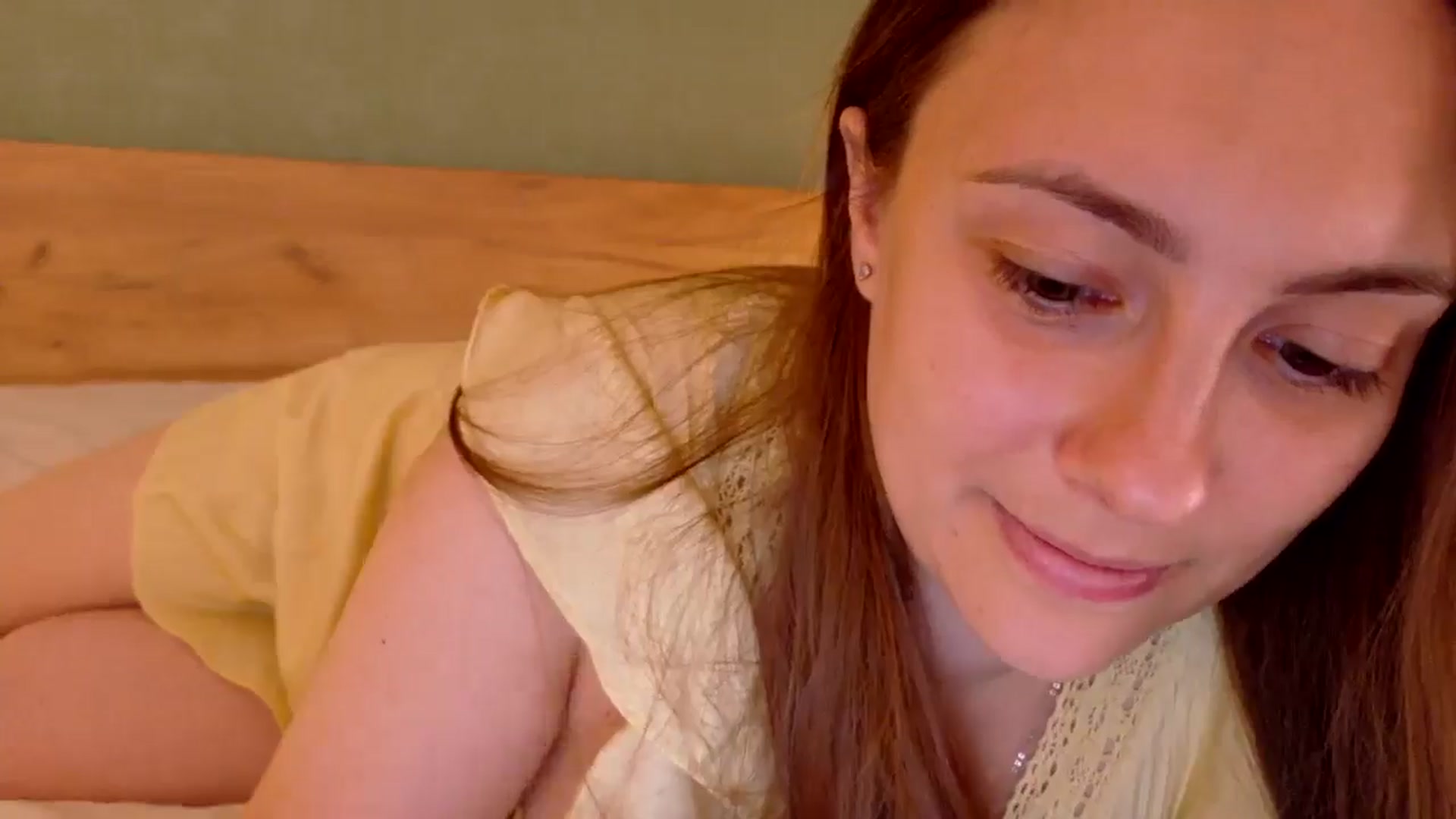 Gallery image thumbnail from QueenOfTease_'s myfreecams stream on, 09/06/2025, 06:34 image 17 of 20